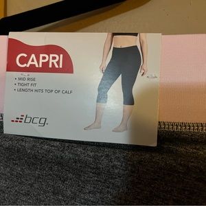 Women’s training pants size M